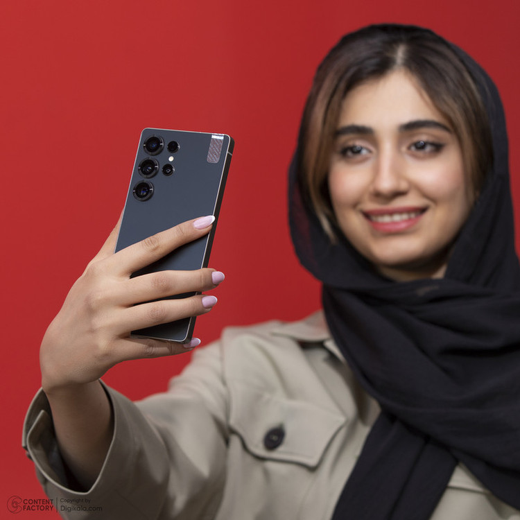 گوشی موبایل سامسونگ مدل Galaxy S25 Ultra دو سیم کارت ظرفیت 512 گیگابایت و رم 12 گیگابایت - به همراه شارژر 45 واتی سامسونگ