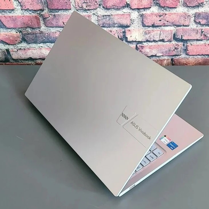 لپ تاپ 15.6 اینچی ایسوس مدل Vivobook 15 X1504VA-NJ2920-Core 5 120U-8GB DDR4 3200MHz-1TB SSD-TN - کاستوم شده