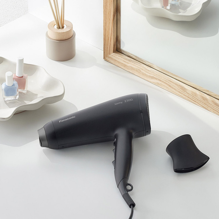 سشوار حرفه ای پاناسونیک مدل EH-NE85