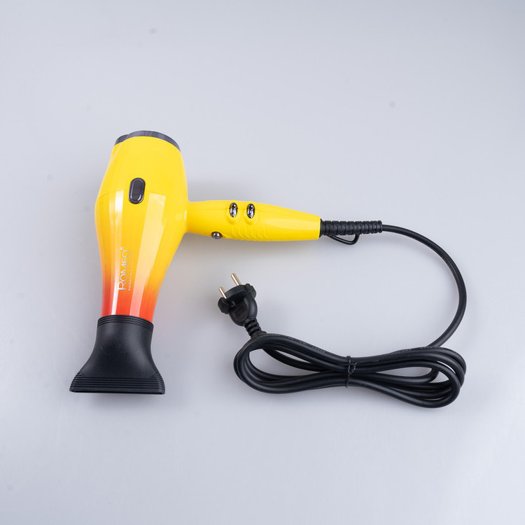 سشوار حرفه ای رومئو مدل RM-5151