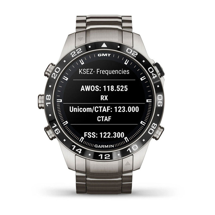 ساعت هوشمند گارمین مدل MARQ Aviator (Gen 2) دارای قابلیت های صفحه نمایش لمسی، با حالت های ورزشی مختلف، پایش وضیعت استرس، با 32 گیگابایت حافظه داخلی بند تیتانیوم