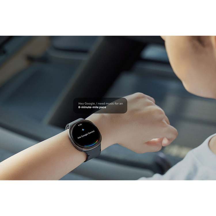 ساعت هوشمند 44 میلیمتری سامسونگ مدل Galaxy Watch 8 با بند پلاستیکی