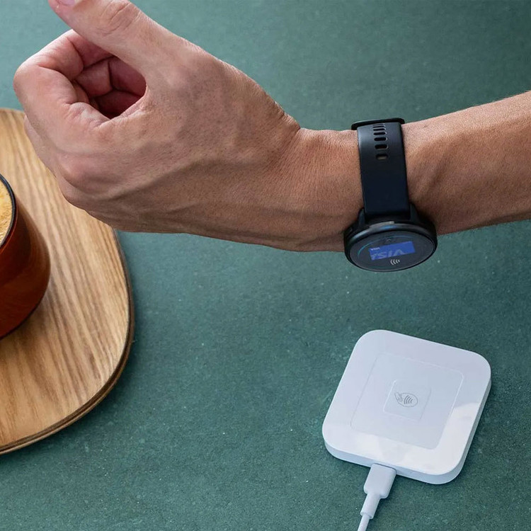 ساعت هوشمند 41 میلی متری گارمین مدل Vivoactive 6 با بند سیلیکونی