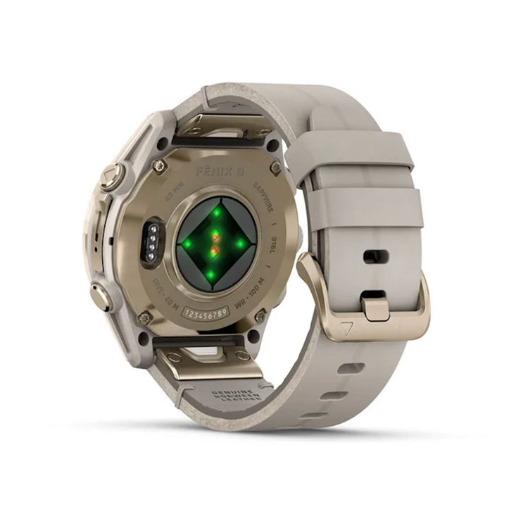ساعت هوشمند گارمین مدل Fenix 8 - 43mm AMOLED، مناسب برای ورزش، نمایش میزان ضربان قلب، کنترل سطح اکسیژن خون، بند سیلیکون
