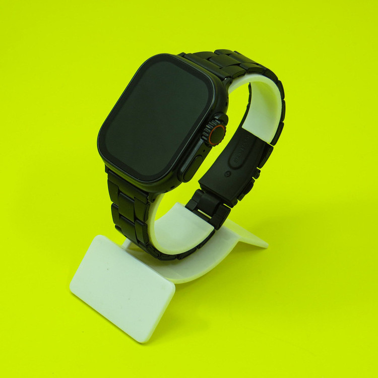 ساعت هوشمند ورنا مدل W49 Ultra with 7 bands and airpod pro دارای قابلیت های کنترل موسیقی (Music Player)، قابلیت مکالمه از طریق بلوتوث، پشتیبانی از زبان فارسی در منو و سیستمعامل، قابلیت تغییر طرح ساعت یا تم بند فلز