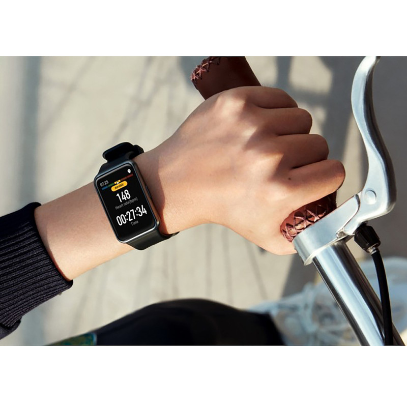 ساعت هوشمند هوآوی مدل WATCH FIT بند پلاستیکی