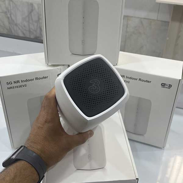 مودم 5G سرکام مدل NR5103E_V2 به همراه سیم کارت و 2000گیگ اینترنت یکساله