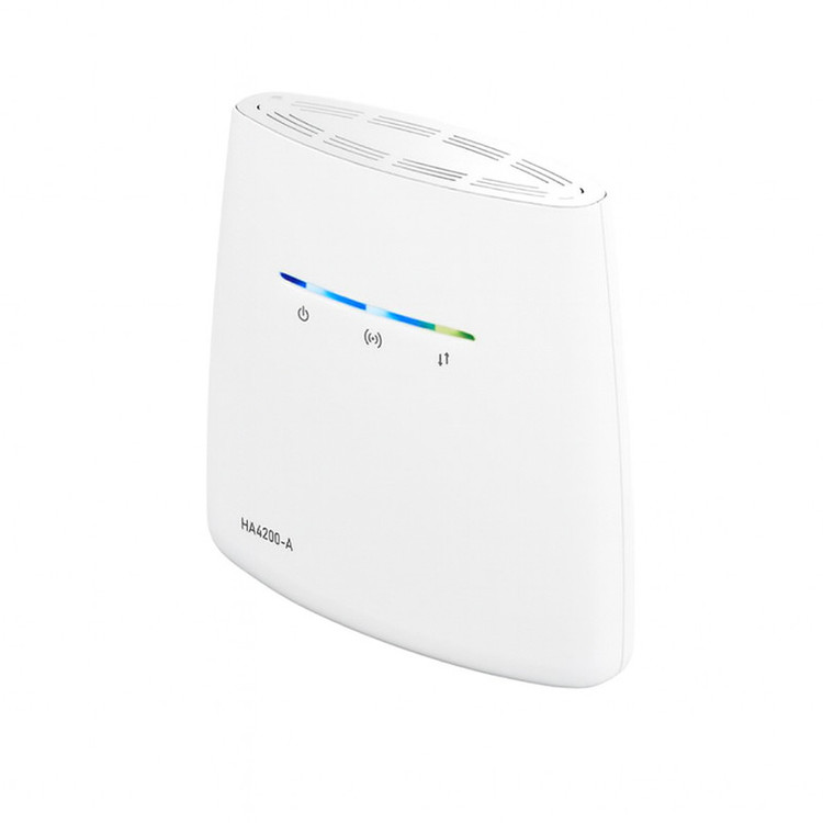 مودم 4G همراه اول مدل HA4200 به همراه کارت هدیه فعالسازی سیمکارت اعتباری و 300 گیگابایت اینترنت هدیه 1 ساله