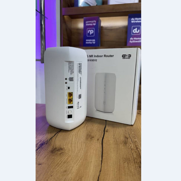 مودم 4G/5G/TD-LTE سرکام مدل WIFI6 NR5103EV2