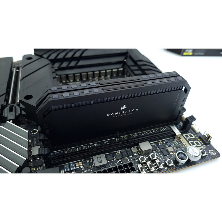 رم دسکتاپ DDR5 دو کاناله 6000 مگاهرتز CL40 کورسیر مدل Dominator Platinum RGB ظرفیت 64 گیگابایت