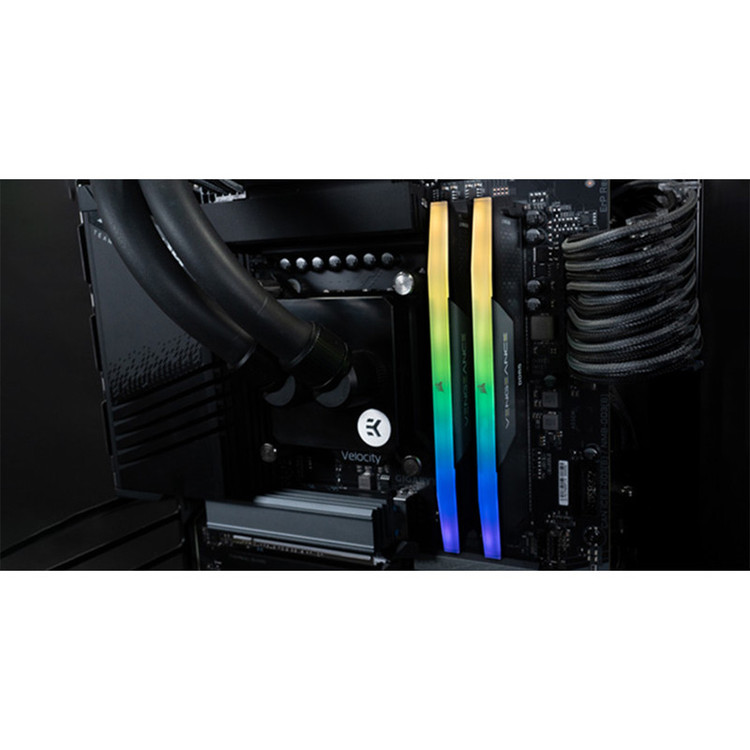 رم دسکتاپ DDR5 دو کاناله 6600 مگاهرتز CL38 کورسیر مدل VENGEANCE RGB ظرفیت 32 گیگابایت