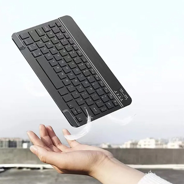 کیبورد بی سیم جکنگ مدل JW-330، سوییچ ممبران، Tenkeyless