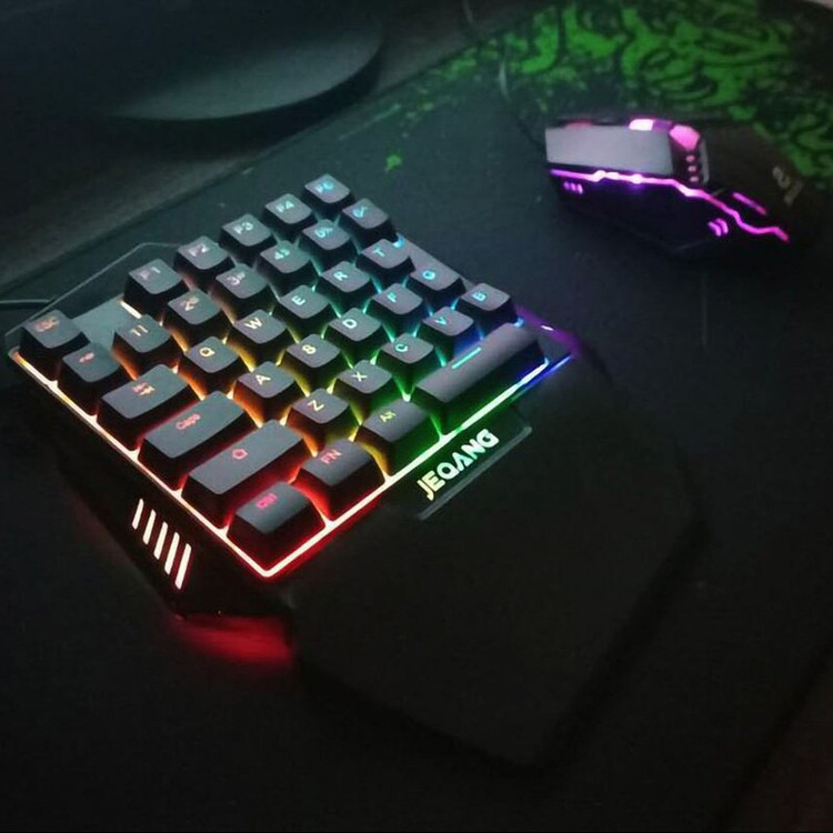 مینی کیبورد و ماوس گیمینگ جکنگ مدل JK-913، سوییچ ممبران، نورپردازی RGB LED