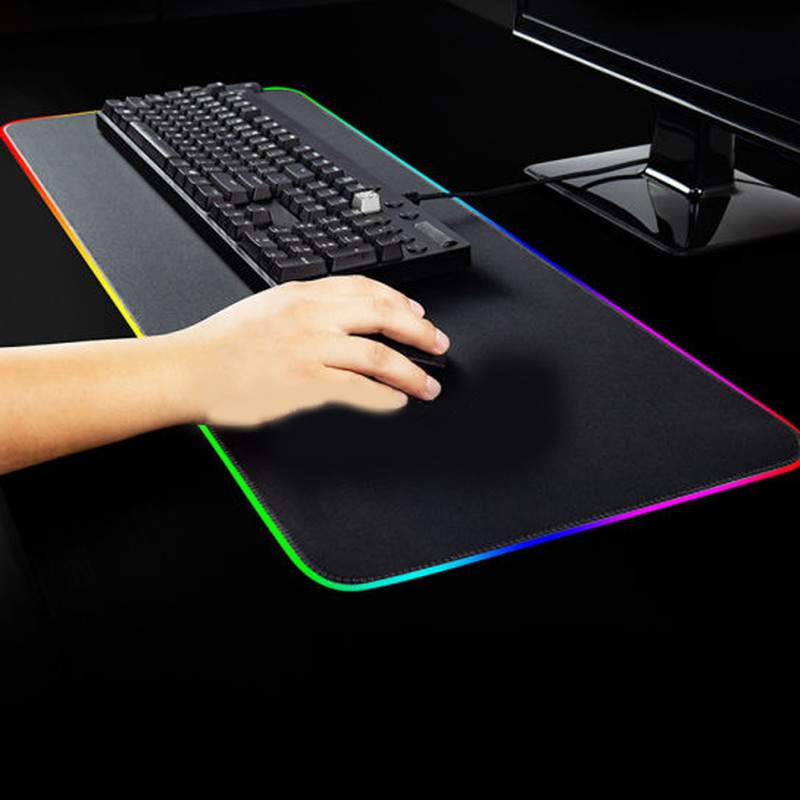 ماوس پد مخصوص بازی مدل RGB