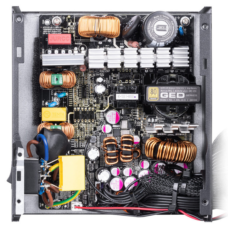 منبع تغذیه کامپیوتر 700W وات گرین مدل GP700A-GED V3.1 (ATX 3.1)