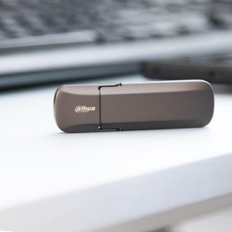 اس اس دی اکسترنال داهوا مدل S806 ظرفیت 128 گیگابایت رابط USB 3.2 Gen2